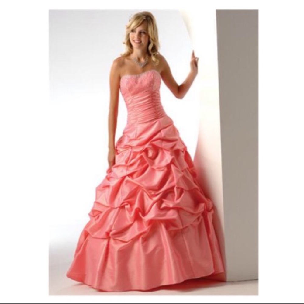 Flirt by Maggie Sottero Prom dress, size 6